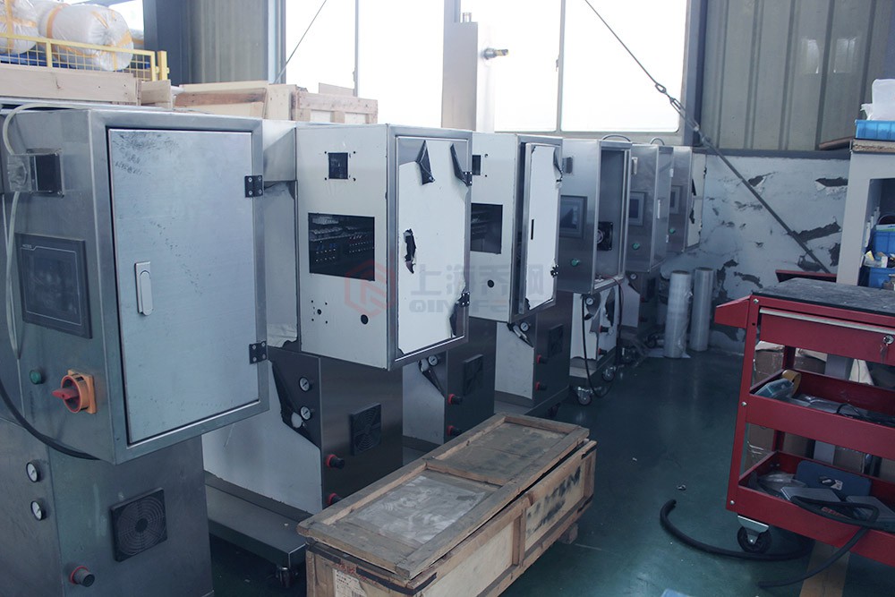 小型噴霧干燥機(jī) 小型噴霧干燥機(jī)